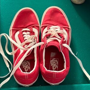 Vans men’s Sneakers in Red and White